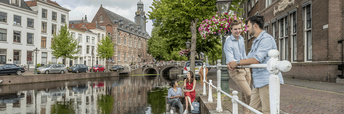 Universiteit Leiden Panel